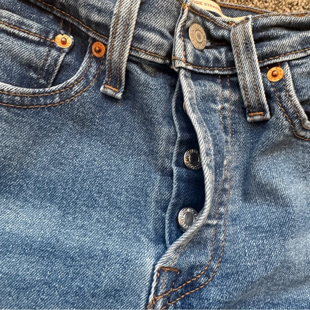 Levi’s Wedgie Straight Blue Jeans 25x26 - Picture 5 of 6